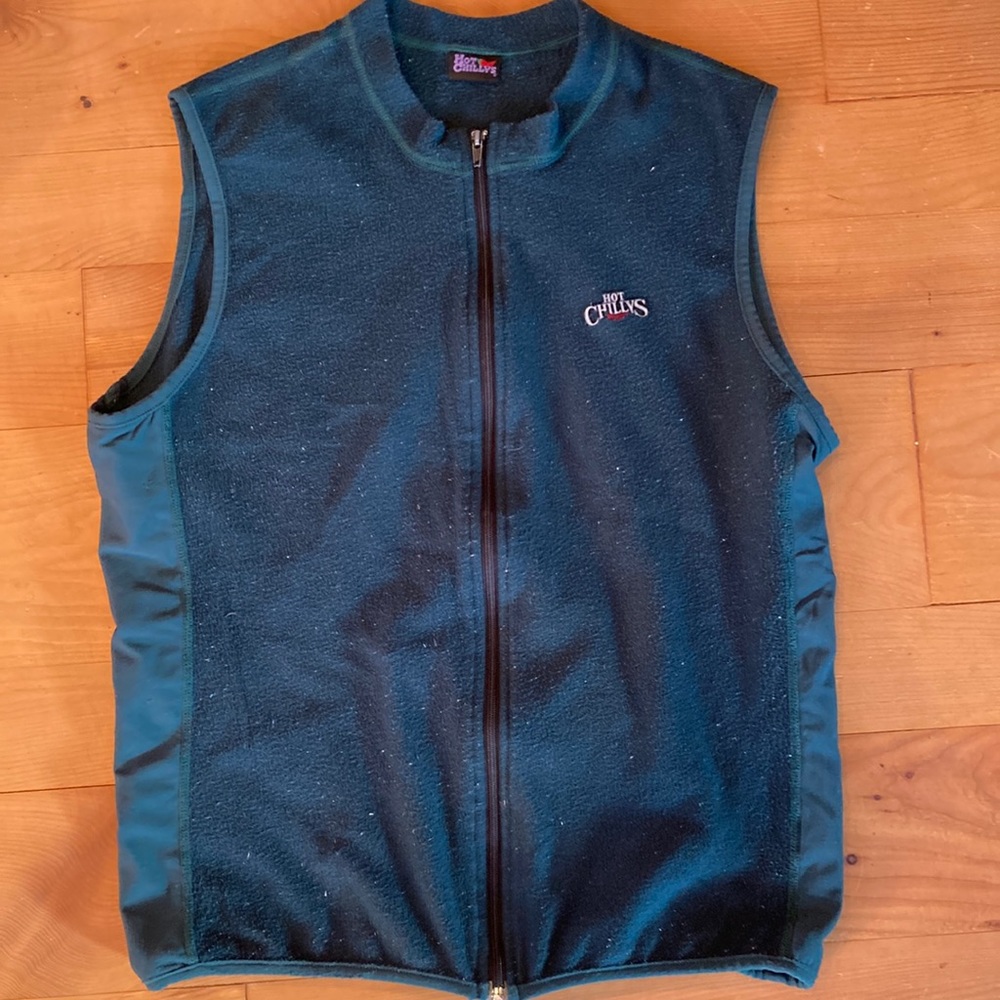 Hot Chillys Green Vest Polyester, Lycra at sides, Sz M,  Zipper front.